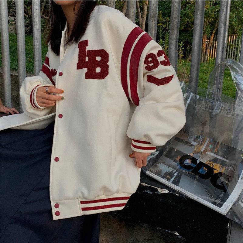 Veste de baseball à capuche