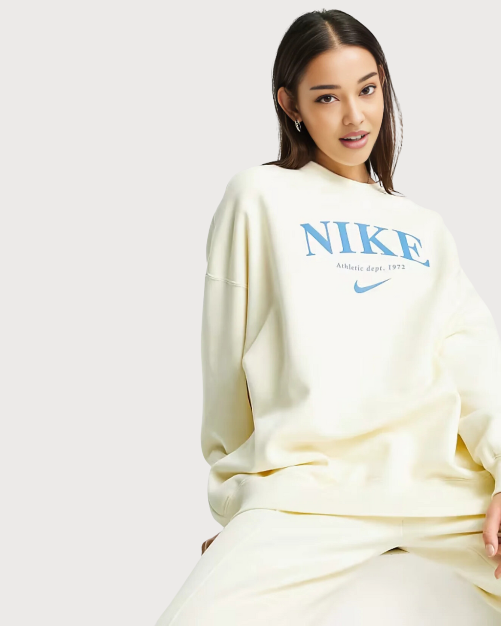 Ensemble Nike - Essential - Sweat ras de cou & Jogging Beige