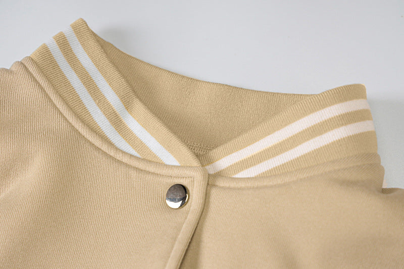 Veste beige de baseball décontractée et ample